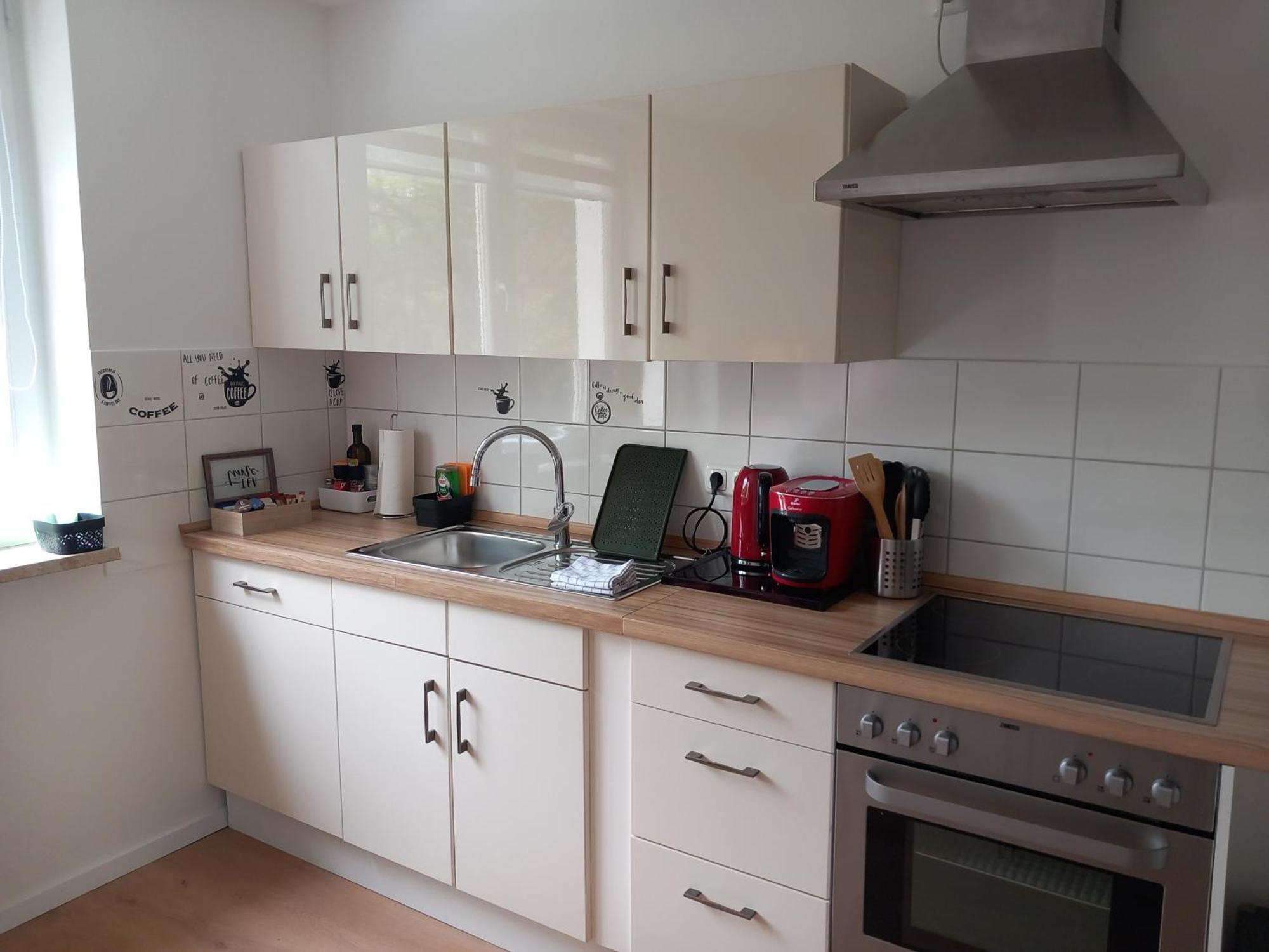 City Apartment Duisburg 1#Netflix &Wlan &Kingsize Bett &Kaffee Maschine & Central & 500M Innenhafen & 2 Min U Bahn Exterior foto